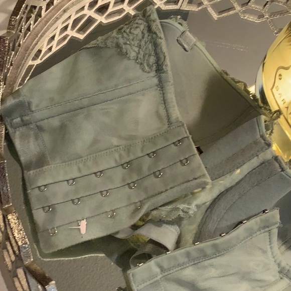 Victoria Secret Bra Lace Green 32DD Very Sexy #E11 - Picture 8 of 10